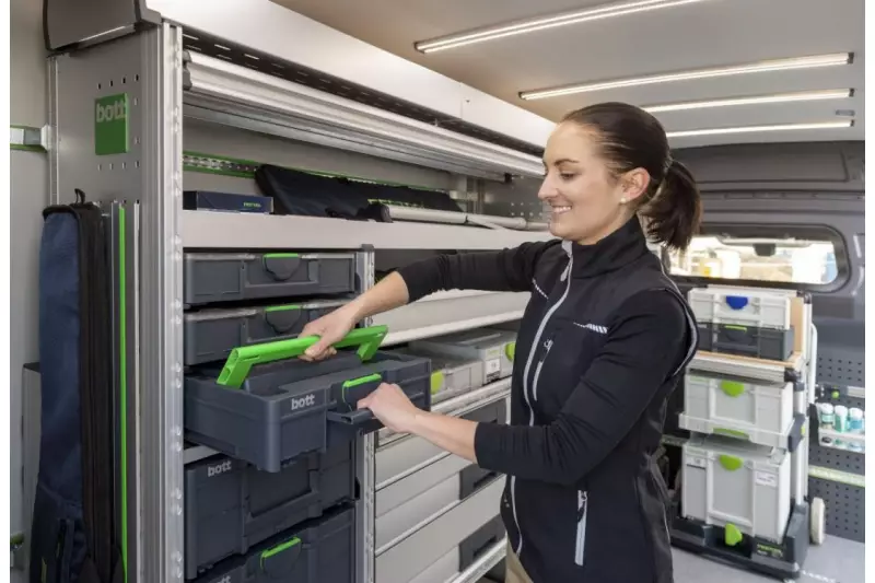 Der Systainer³ ist ein Systembauteil der Bott vario3 Fahrzeugeinrichtung.