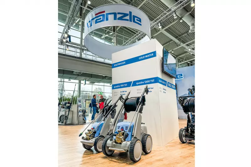 Hochdruckreiniger mit einem Herz aus Sondermessing. Vor allem die Pumpe macht den Unterschied, davon ist man bei Kränzle seit über 50 Jahren überzeugt. Der Einsatz erstklassiger Komponenten und der unkomplizierte Austausch von Verschleißteilen garantieren eine lange Lebensdauer. Quelle: Treffpunkt.Bau
