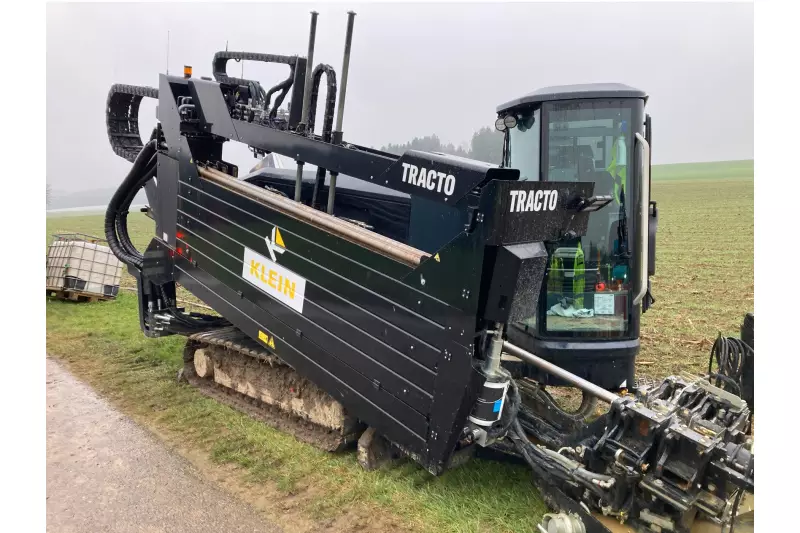 Der GRUNDODRILL 20N 4.5 ist mit 270 m TD82-Jetbohrgestänge à 4,5ausgestattet, um auch lange Bohrungen zügig an einem Stück durchzuführen. 
