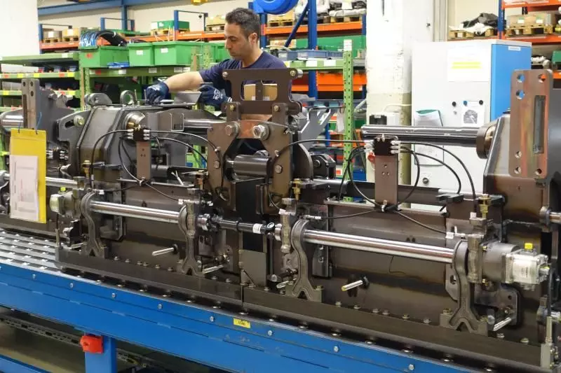 Die Entwicklung und Fertigung der Bohlen erfolgt im Hamelner Werk.