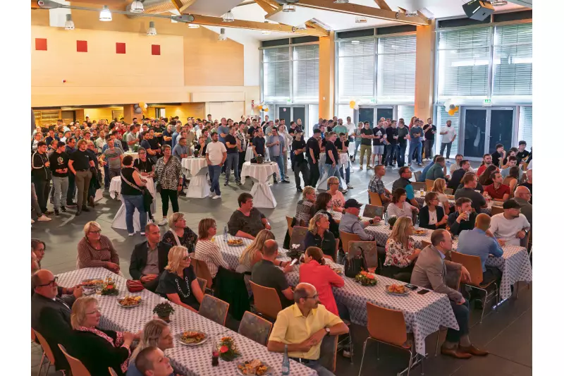 Fast 600 Gäste folgten der Einladung ins Josef Rüddel Forum und feiert mit Wirtgen dieses besondere Jubiläum.