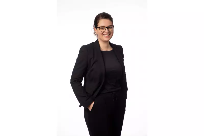 Ilka Kallin verantwortet in Personalunion zusätzlich zur Bereichsleitung Marketing der Zeppelin
Baumaschinen GmbH seit dem 1. Dezember 2025 die Leitung der Konzernkommunikation der Zeppelin GmbH.