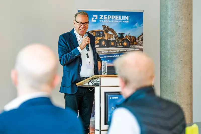 Seit 2023 Vorstandsvorsitzender der Zeppelin Gruppe: Matthias Benz präsentierte beim Medientag die Bilanz 2025 und den Ausblick auf 2026. „Wir schaffen Wachstum, und zwar nicht trotz der Veränderungen, sondern weil wir unseren Kunden Lösungen bieten, diese zu meistern und zu gestalten“, so sein Credo. Quelle: Zeppelin