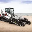 Der neue Kompakt-Raupenlader T650, Made in Europe, erfüllt die Stage-V-Abgasnorm ohne AdBlue und kommt serienmäßig mit Bob-Tach-Schnellwechselsystem für Anbaugeräte und Telematik (Machine IQ).