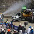 Der Live-Effekt mit der Allgemein-Demo und vielen weiteren Maschinen in Aktion ist ein Alleinstellungsmerkmal der Messe im Steinbruch.