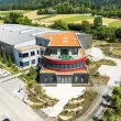 Doppelter Grund zum Feiern bei Holp: Im Juni 2026 feierte das Unternehmen sein 25-jähriges Bestehen und weihte gleichzeitig ein neues, rund 5.000 m² großes Betriebsgebäude ein. Foto: Holp