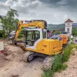 Die neuen R 915 Compact G8, R 917 Compact G8 und R 920 Compact G8 sind für den Einsatz unter schwierigen Umgebungsbedingungen gebaut, vor allem im städtischen Bereich und auf Baustellen, wo wenig Platz vorherrscht.