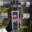 Hotspot-Erkennung ohne Berührung, Neutralleiter-Messung, Oberschwingungsanalyse – alles in einem Gerät: Die neue Stromzange VC-791 wurde speziell für die Anforderungen moderner Instandhaltungsszenarien konzipiert.