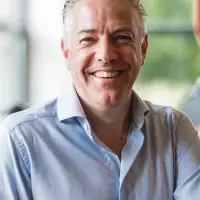 Sjoerd van de Velde, Managing Director EMEA bei Briggs & Stratton: „Der Rental Summit 2026 bietet eine einzigartige Gelegenheit für Branchenführer, zusammenzukommen, Fachwissen auszutauschen und gemeinsam Lösungen zu entwickeln, die die Zukunft der Vermietungsbranche gestalten werden.“
Sjoerd van de Velde, Managing Director EMEA bei Briggs & Stratton: „Der Rental Summit 2026 bietet eine einzigartige Gelegenheit für Branchenführer, zusammenzukommen, Fachwissen auszutauschen und gemeinsam Lösungen zu entwickeln, die die Zukunft der Vermietungsbranche gestalten werden.“
