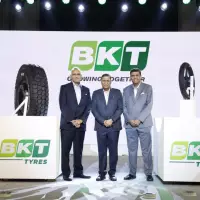 Balkrishna Industries Limited steigt mit der neuen Marke BKT Tires in den indischen Consumer-Reifenmarkt ein und erweitert sein Portfolio um Zweirad- sowie On-Road-Reifen für Nutzfahrzeuge. Im Rahmen der Vision 2030 investiert das Unternehmen 3.500 Crore INR in Produktion, F&E und Vertrieb, um seine Off-Highway-Kompetenz auf die Alltagsmobilität in Indien zu übertragen. Balkrishna Industries Limited steigt mit der neuen Marke BKT Tires in den indischen Consumer-Reifenmarkt ein und erweitert sein Portfolio um Zweirad- sowie On-Road-Reifen für Nutzfahrzeuge. Im Rahmen der Vision 2030 investiert das Unternehmen 3.500 Crore INR in Produktion, F&E und Vertrieb, um seine Off-Highway-Kompetenz auf die Alltagsmobilität in Indien zu übertragen.