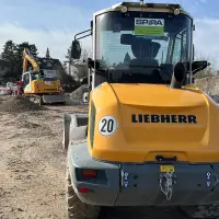Der wendige Radlader L 508 Compact dient als täglicher Helfer auf der Baustelle. Der wendige Radlader L 508 Compact dient als täglicher Helfer auf der Baustelle.