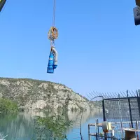 Eine Pumpe des Typs GSZ schwebt herein.